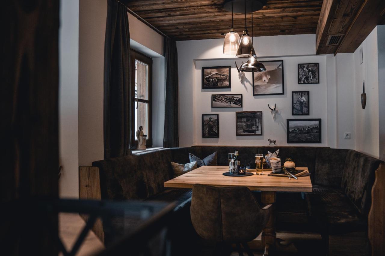 Hotel Landhaus Neumayr グロースアルル エクステリア 写真