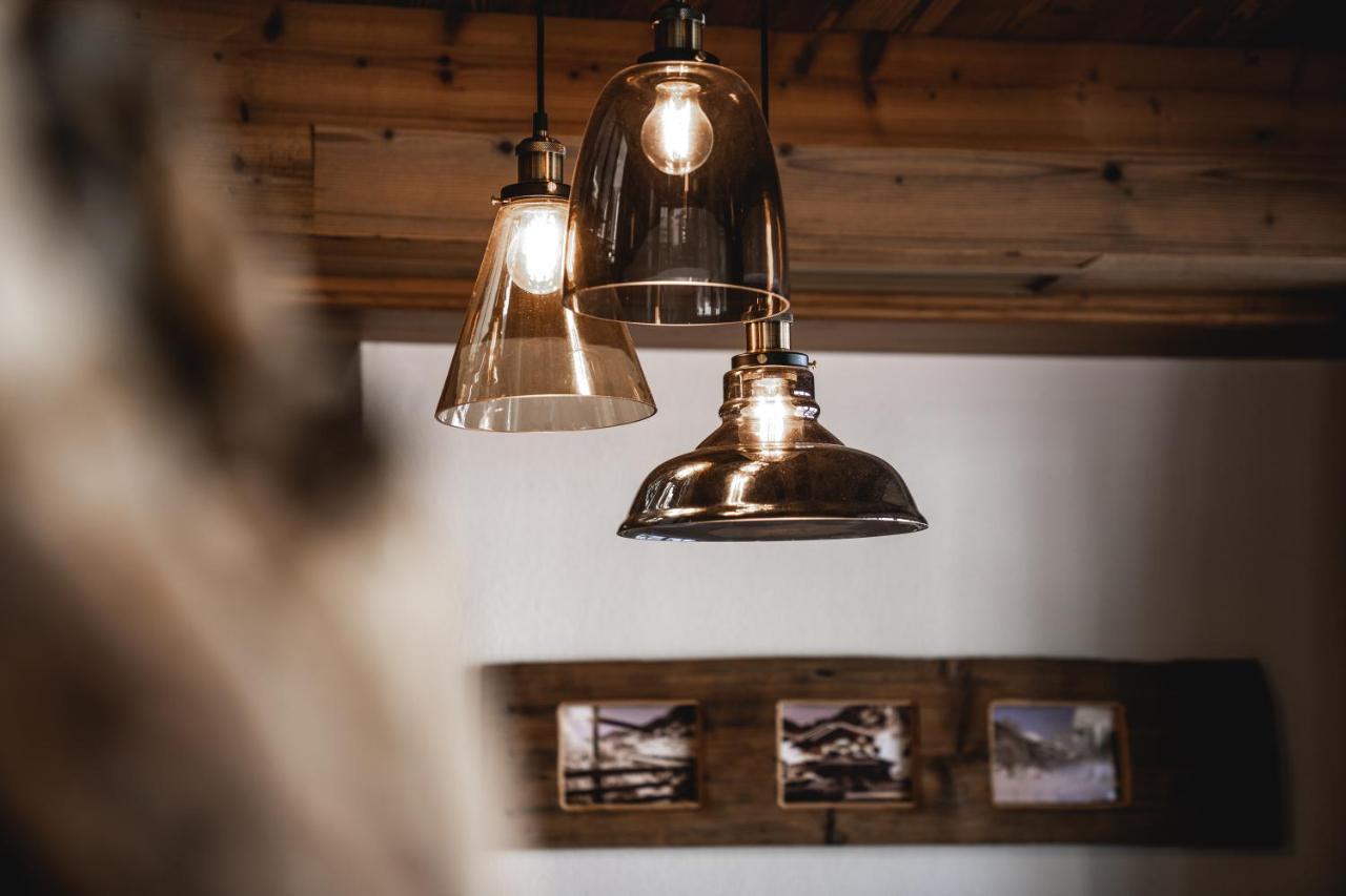 Hotel Landhaus Neumayr グロースアルル エクステリア 写真