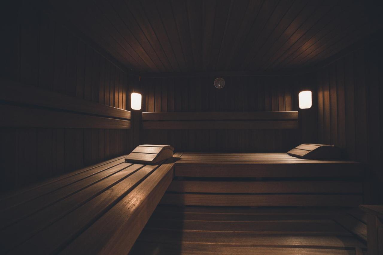 Hotel Landhaus Neumayr グロースアルル エクステリア 写真
