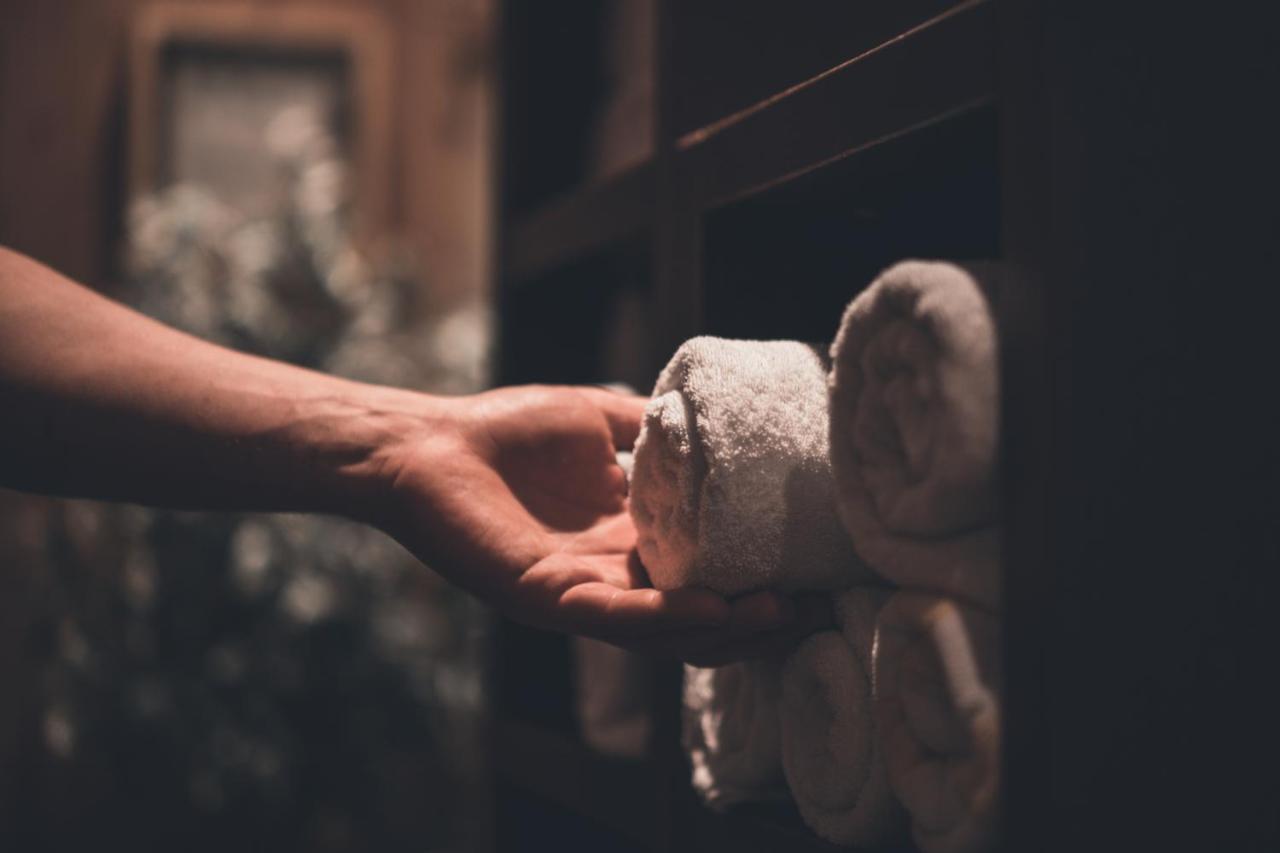 Hotel Landhaus Neumayr グロースアルル エクステリア 写真
