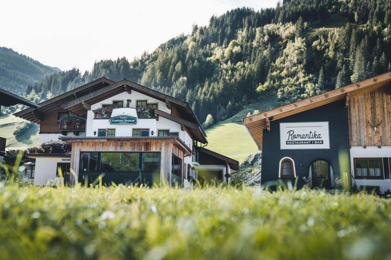 Hotel Landhaus Neumayr グロースアルル エクステリア 写真