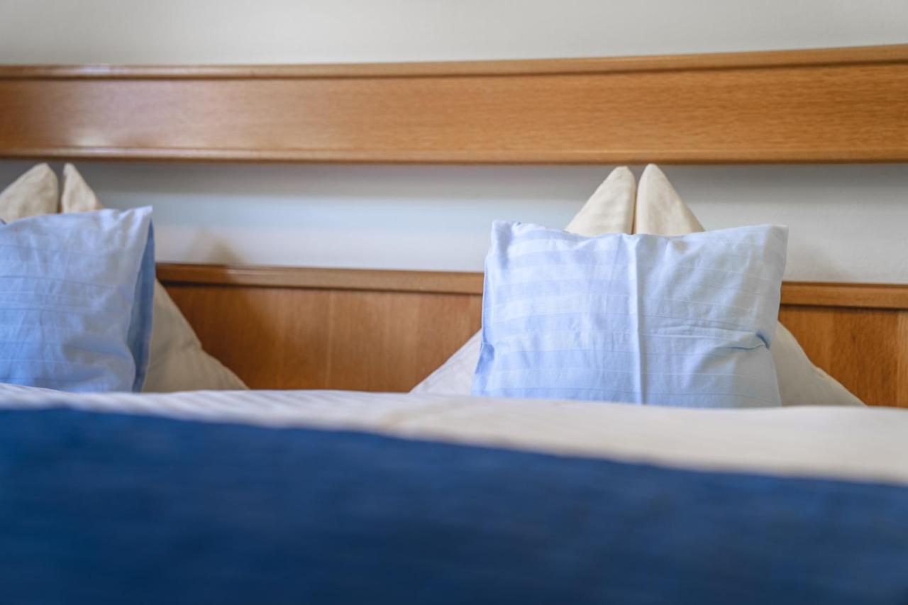 Hotel Landhaus Neumayr グロースアルル エクステリア 写真