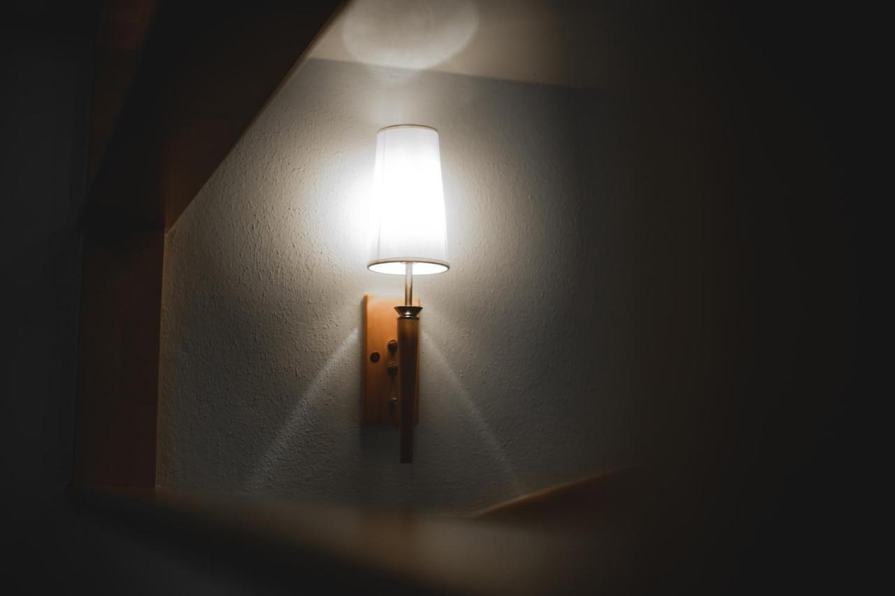 Hotel Landhaus Neumayr グロースアルル エクステリア 写真