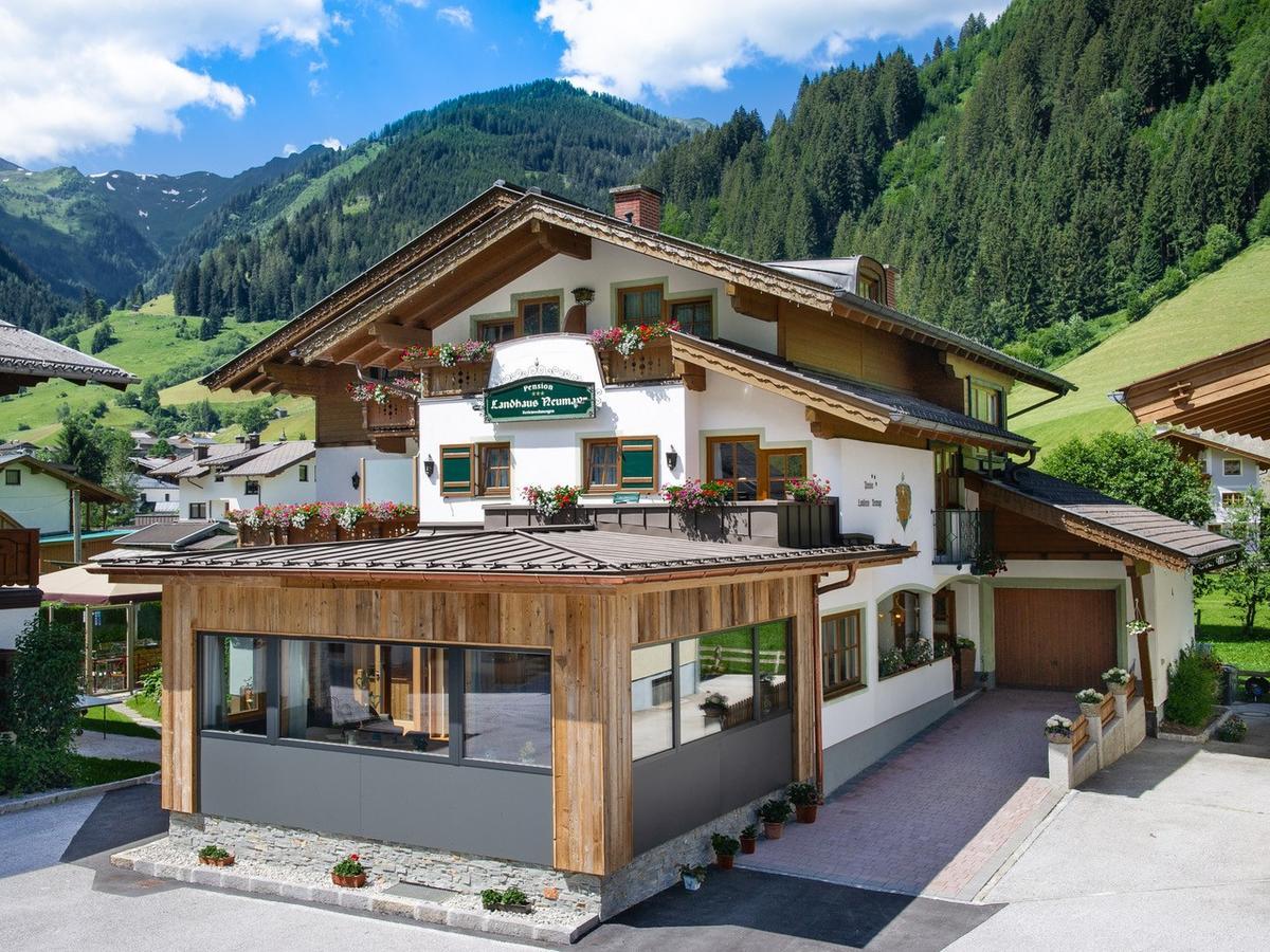 Hotel Landhaus Neumayr グロースアルル エクステリア 写真